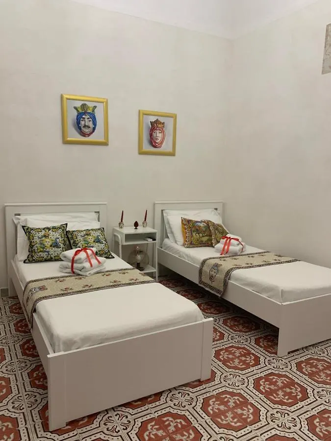 Guest house 4Tino Hotel Catania