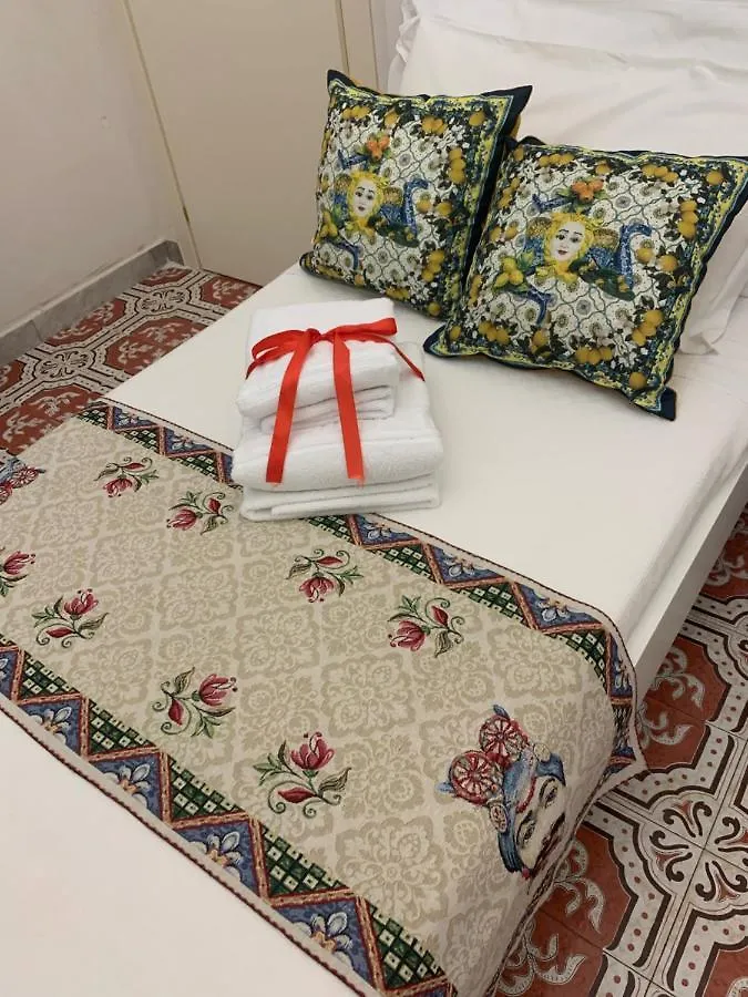 4Tino Hotel Catania Guest house