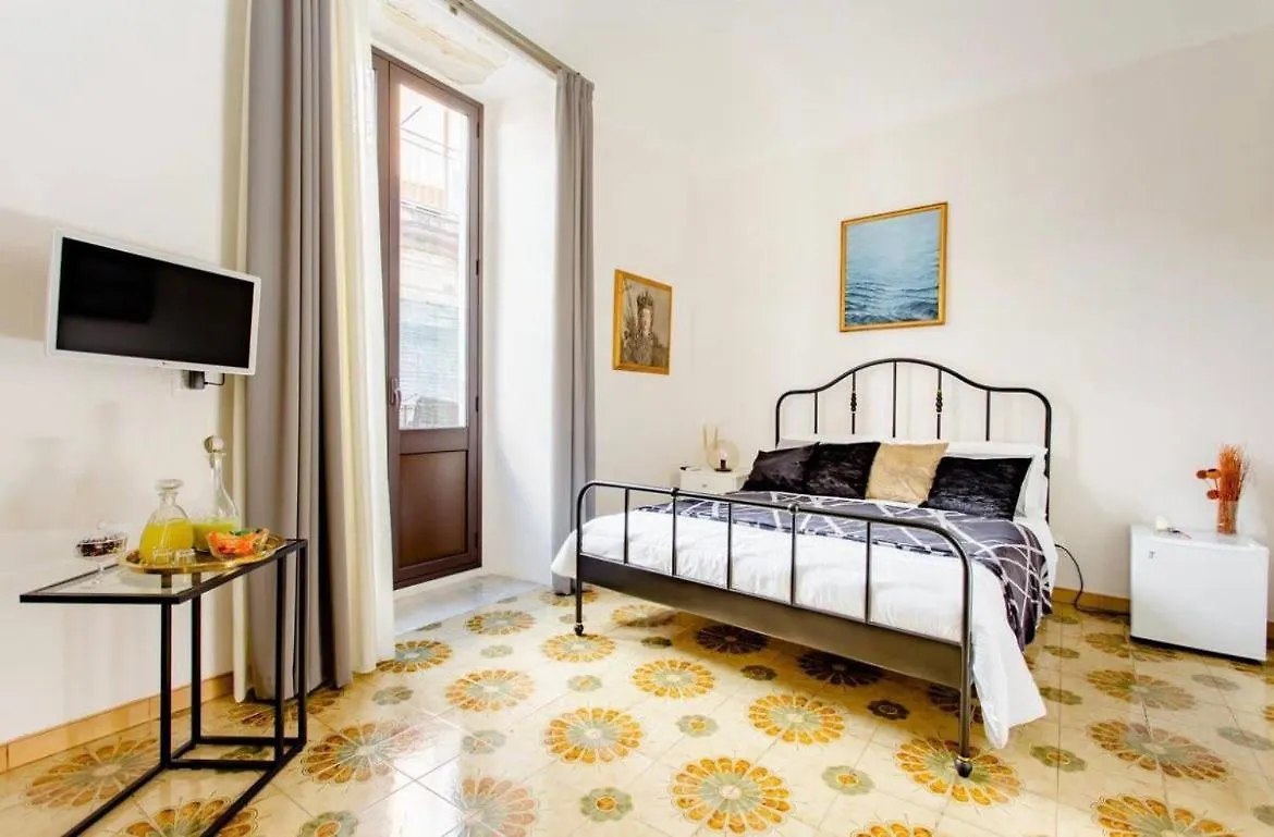 4Tino Hotel Catania 0*,  Italy